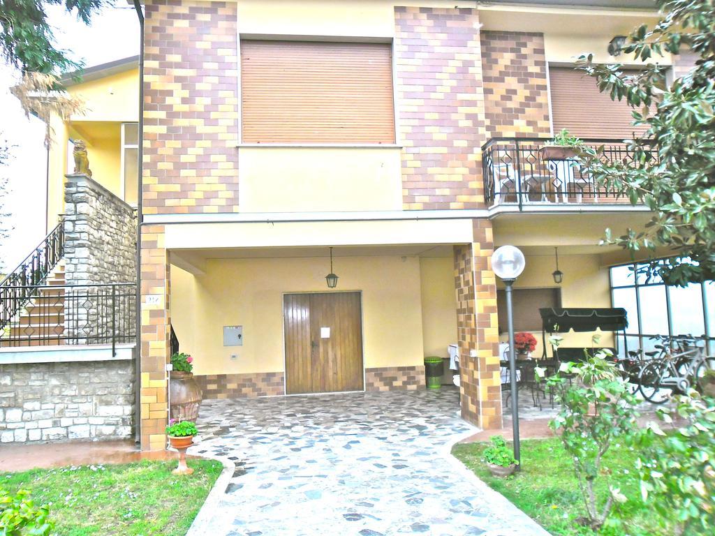 Certe Notti Acomodação com café da manhã Pisa Exterior foto