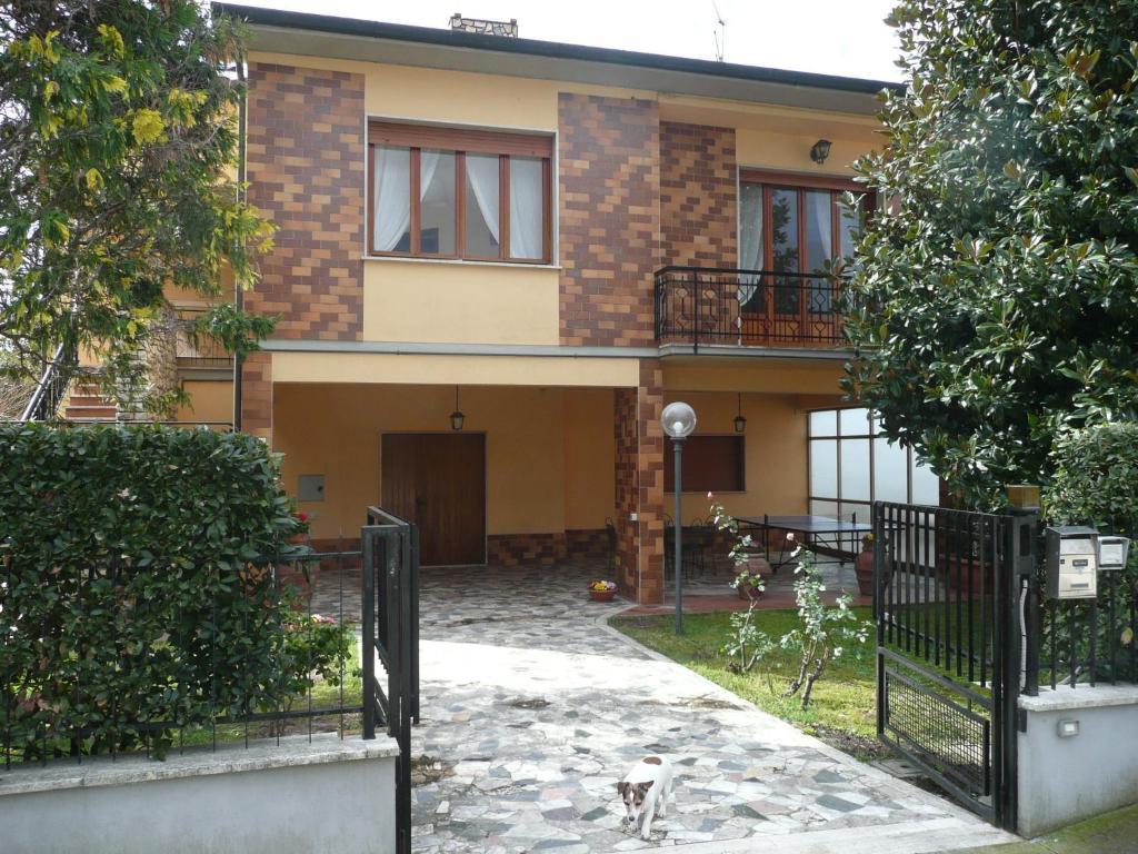 Certe Notti Acomodação com café da manhã Pisa Exterior foto